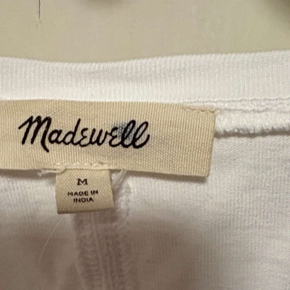 Madewell White V-Neck Puffy Sleeve V-Neck Tee Brand New